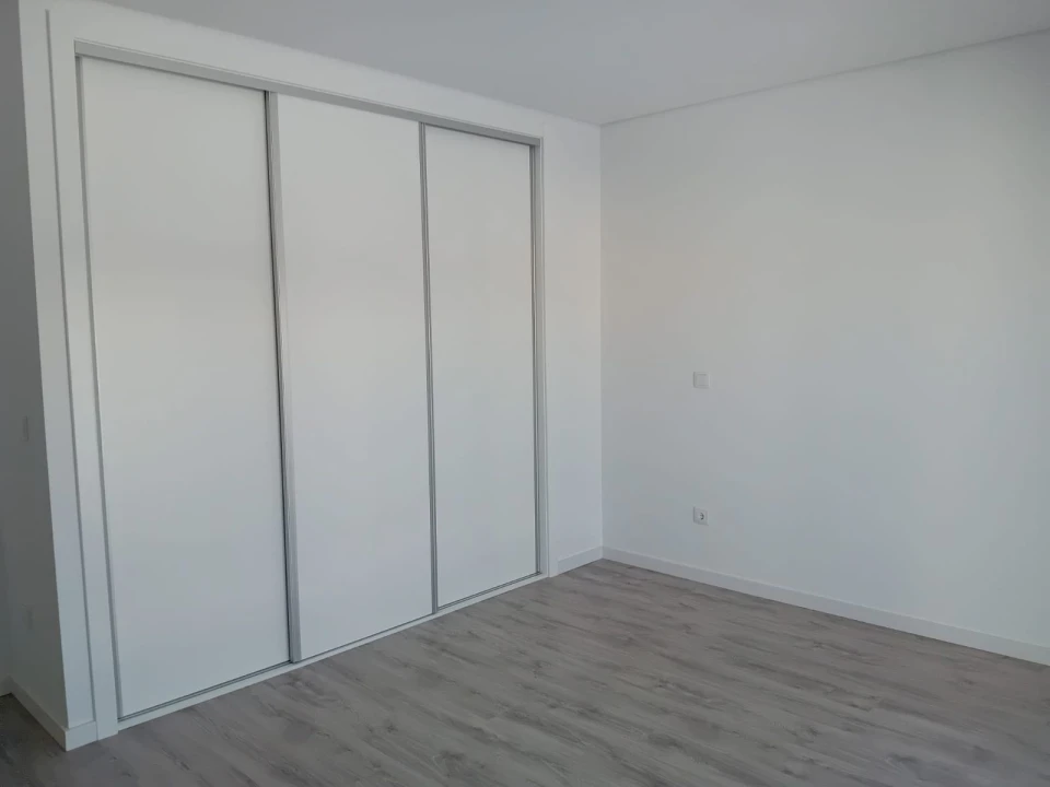 Moradia T3 para Venda em Fernao Ferro Foto 20