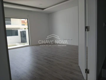 Moradia T3 para Venda em Fernao Ferro