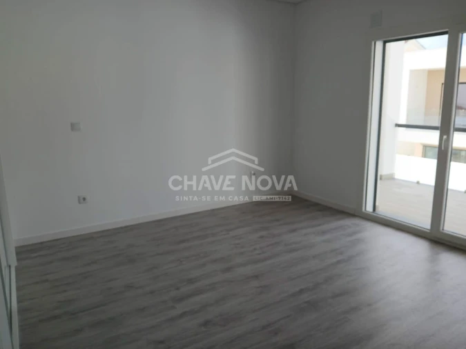 Moradia T3 para Venda em Fernao Ferro Foto 14