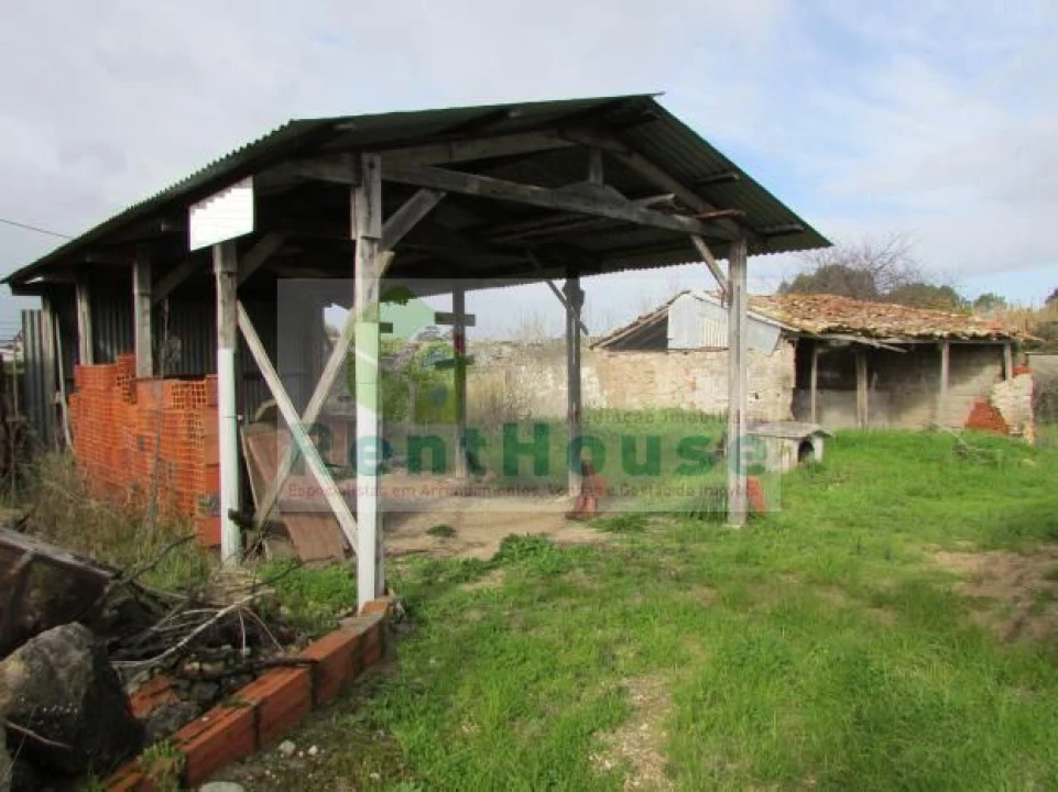 Moradia T0 para Venda em Lavos Foto 4