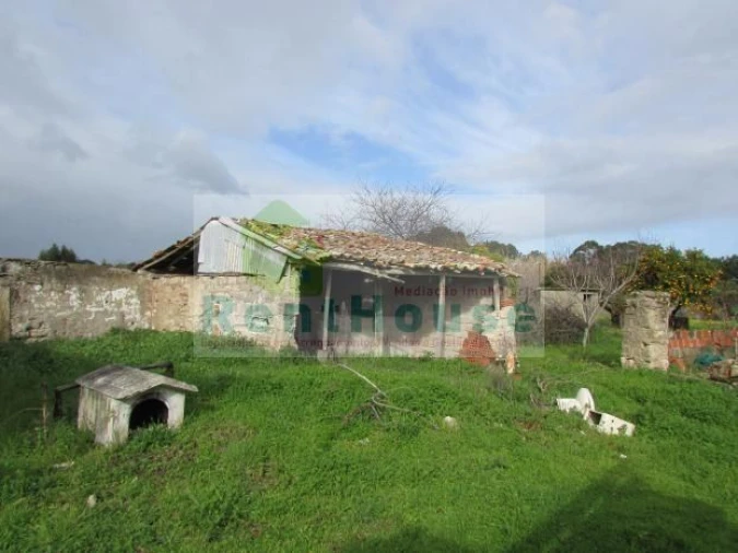 Moradia T0 para Venda em Lavos Foto 6