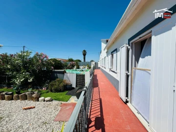 Moradia T5 para Venda em Quinta do Anjo