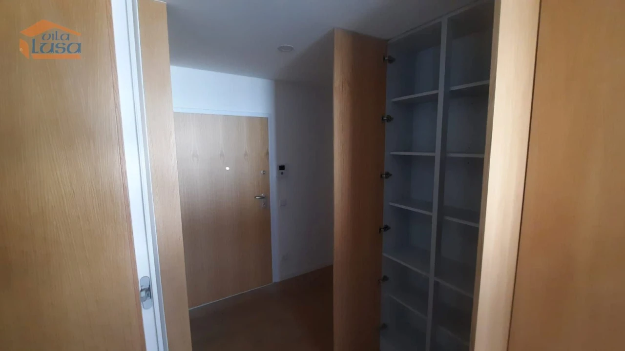 Apartamento T1 para Venda em Canidelo Foto 16