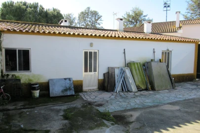 Moradia T3 para Venda em Riachos