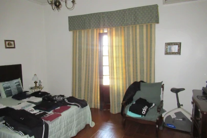 Moradia T3 para Venda em Riachos