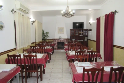 Moradia T3 para Venda em Riachos