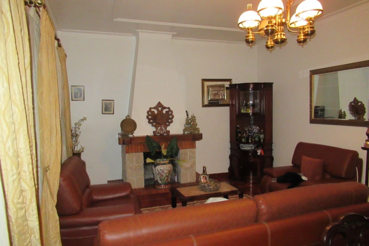 Moradia T3 para Venda em Riachos Foto 4