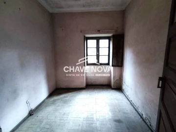 Moradia T2 para Venda em Canelas e Fermelã