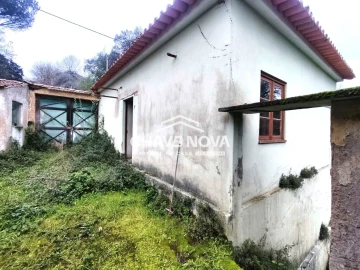 Moradia T2 para Venda em Canelas e Fermelã