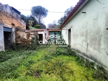 Moradia T2 para Venda em Canelas e Fermelã