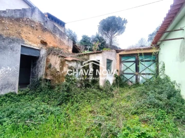 Moradia T2 para Venda em Canelas e Fermelã