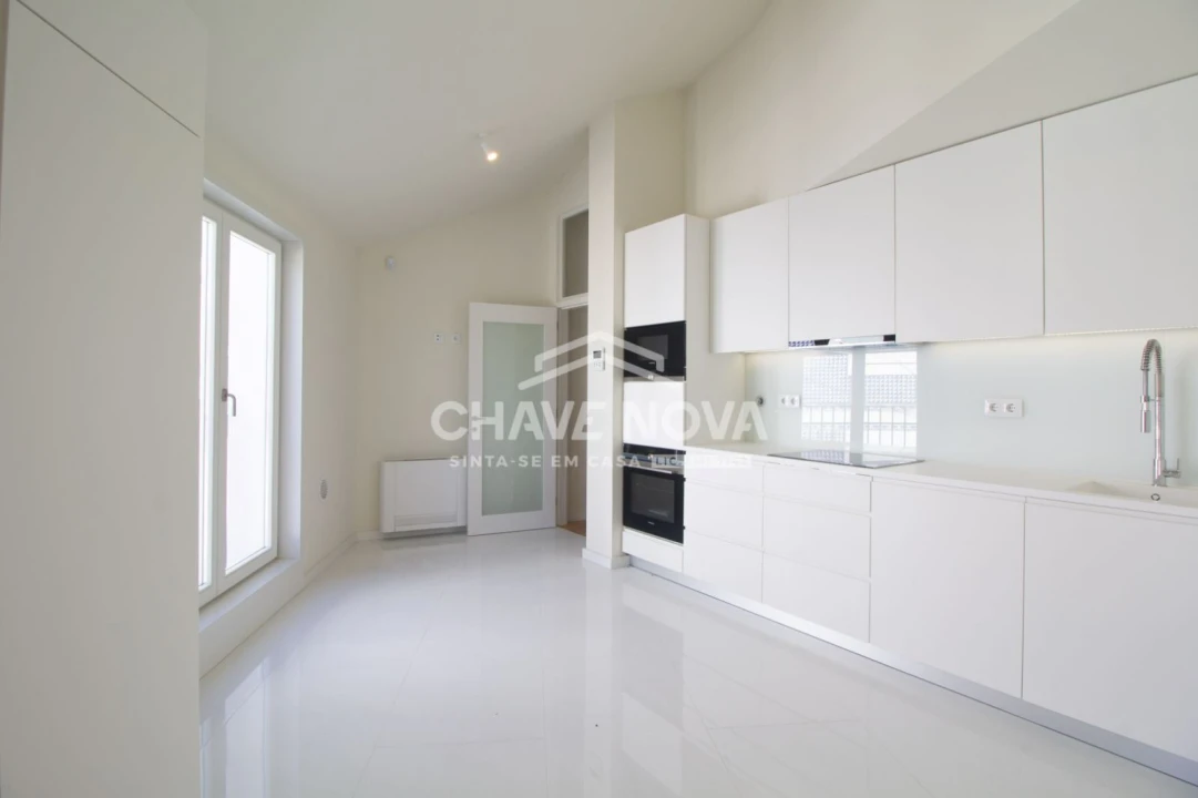 Apartamento T4 para Venda em Aldoar, Foz do Douro e Nevogilde Foto 7
