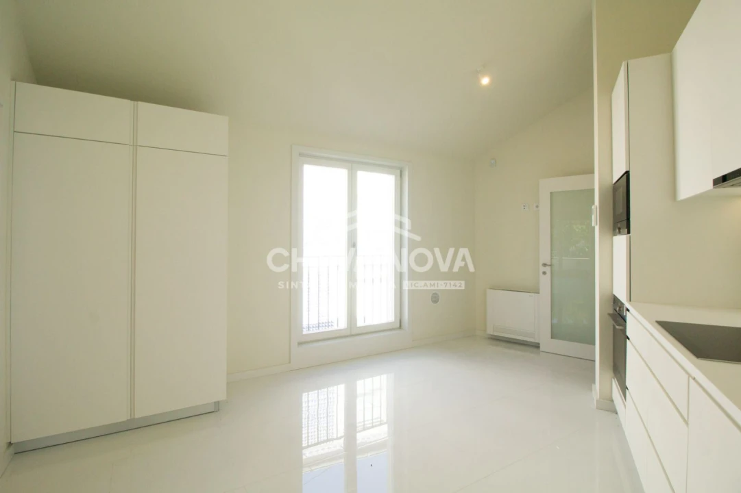 Apartamento T4 para Venda em Aldoar, Foz do Douro e Nevogilde Foto 8