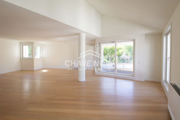 Apartamento T4 para Venda em Aldoar, Foz do Douro e Nevogilde Foto 4