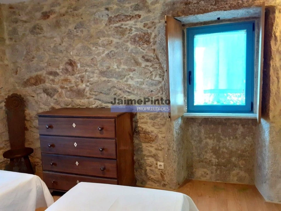 Moradia T3 para Venda em Venade e Azevedo Foto 5