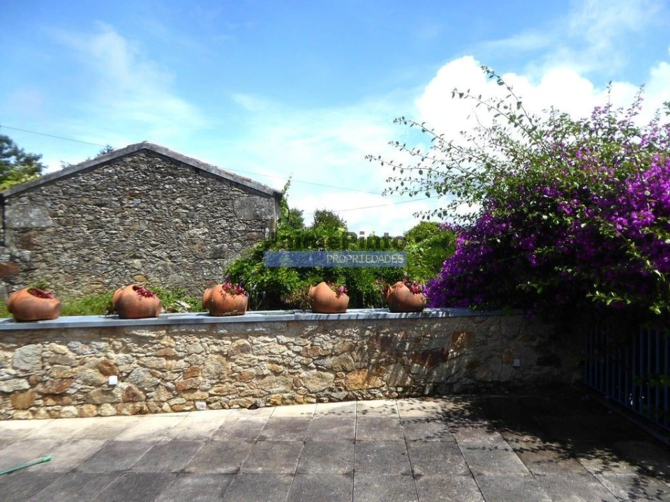 Moradia T3 para Venda em Venade e Azevedo Foto 9