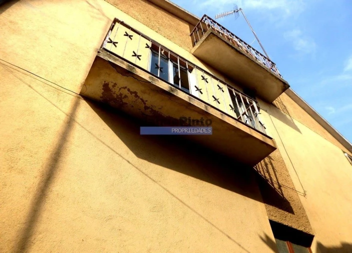 Moradia T3 para Venda em Poiares Foto 3