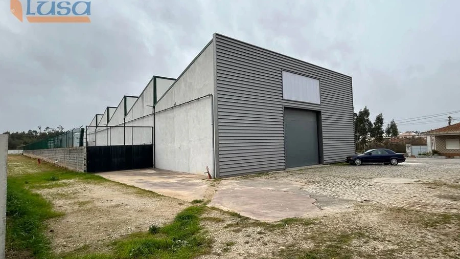 Armazém para Venda em Ílhavo (São Salvador)