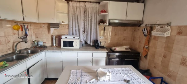 Moradia T3 para Venda em Guilhadeses e Santar