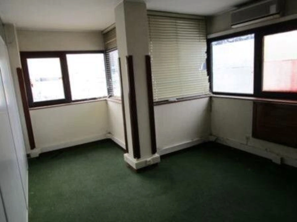 Escritório para Venda em Sé, Santa Maria e Meixedo Foto 10