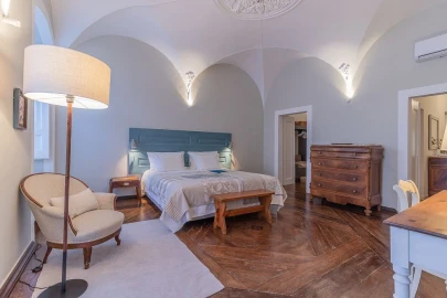 Prédio para Venda em Caia, São Pedro e Alcáçova