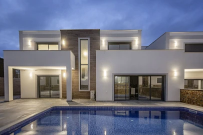 Moradia T3 para Venda em Albufeira e Olhos de Água