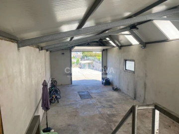 Moradia T4 para Venda em Vilar de Andorinho