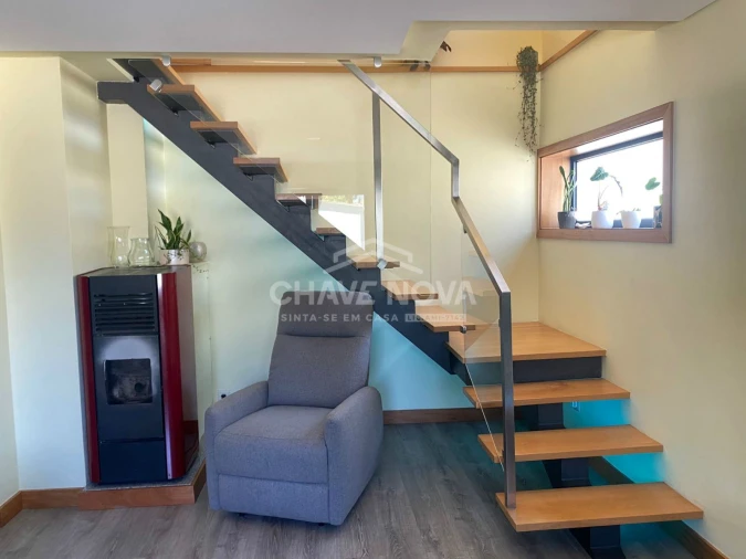 Moradia T4 para Venda em Vilar de Andorinho Foto 15