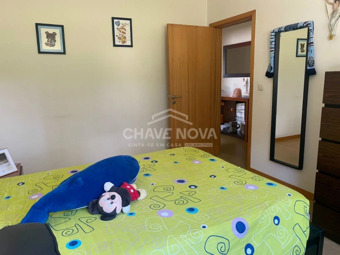 Moradia T4 para Venda em Vilar de Andorinho Foto 20