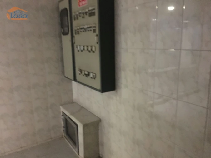 Loja para Arrendamento em Gondomar (São Cosme), Valbom e Jovim Foto 9