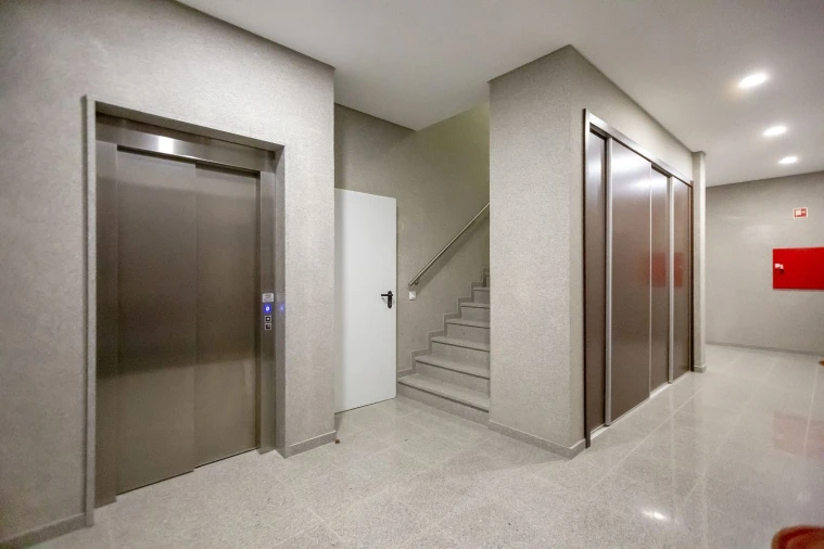 Apartamento T2 para Venda em Albufeira e Olhos de Água Foto 23