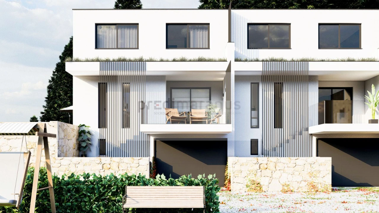 Moradia T3 para Venda em Lufrei Foto 1