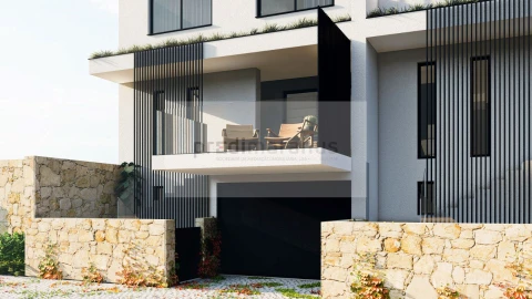 Moradia T3 para Venda em Lufrei