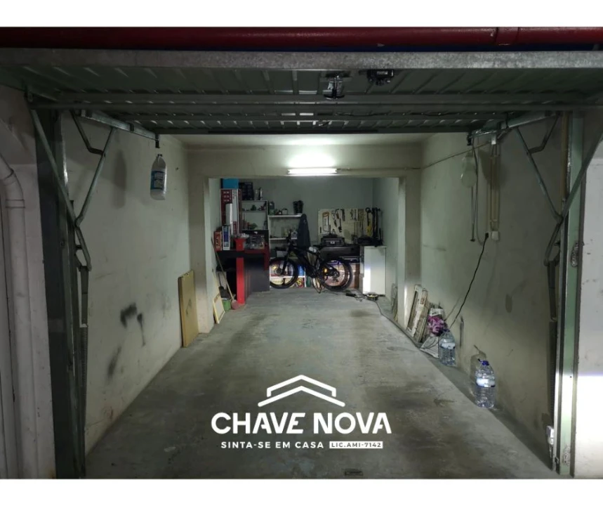 Apartamento T2 para Venda em Quarteira Foto 18