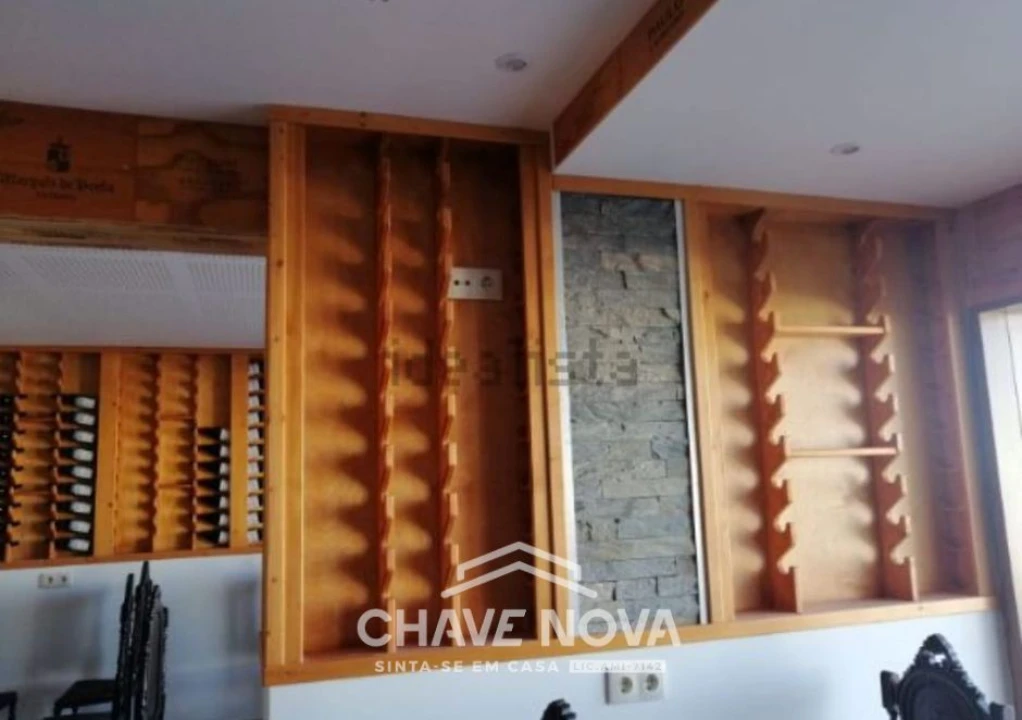 Loja para Venda em Quarteira Foto 11