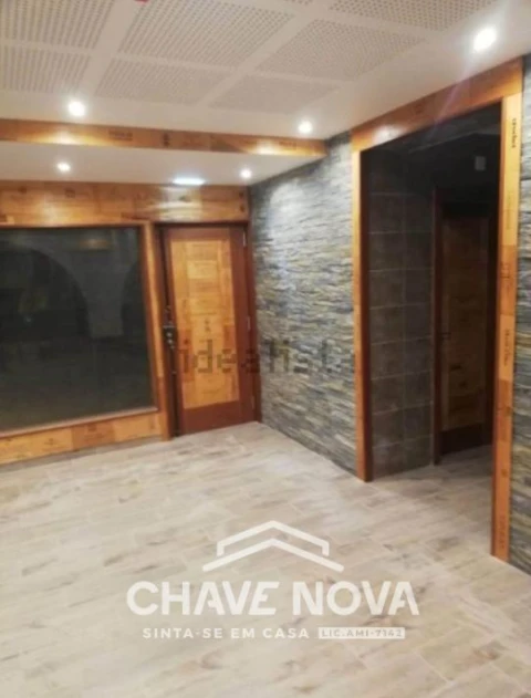 Loja para Venda em Quarteira