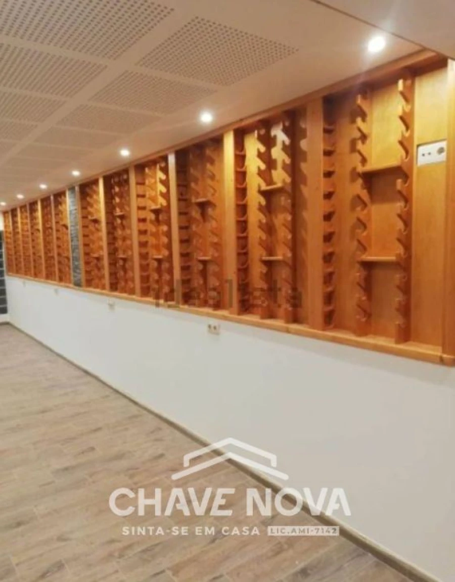 Loja para Venda em Quarteira Foto 14