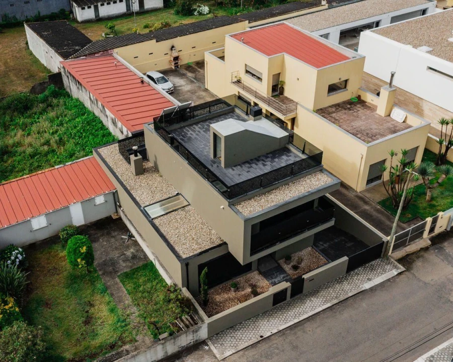 Moradia T3 para Venda em Madalena Foto 22