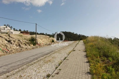 Terreno para Venda em Cepães e Fareja