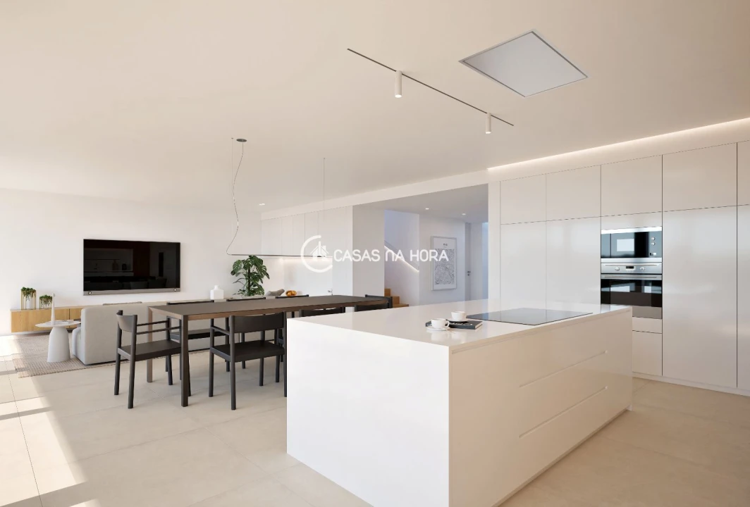 Moradia T4 para Venda em Lagos (São Sebastião e Santa Maria) Foto 6