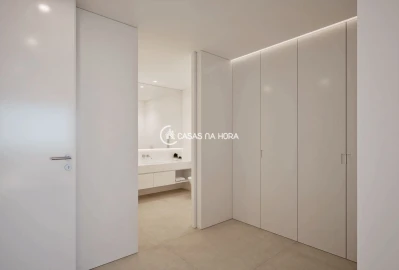 Moradia T4 para Venda em Lagos (São Sebastião e Santa Maria)