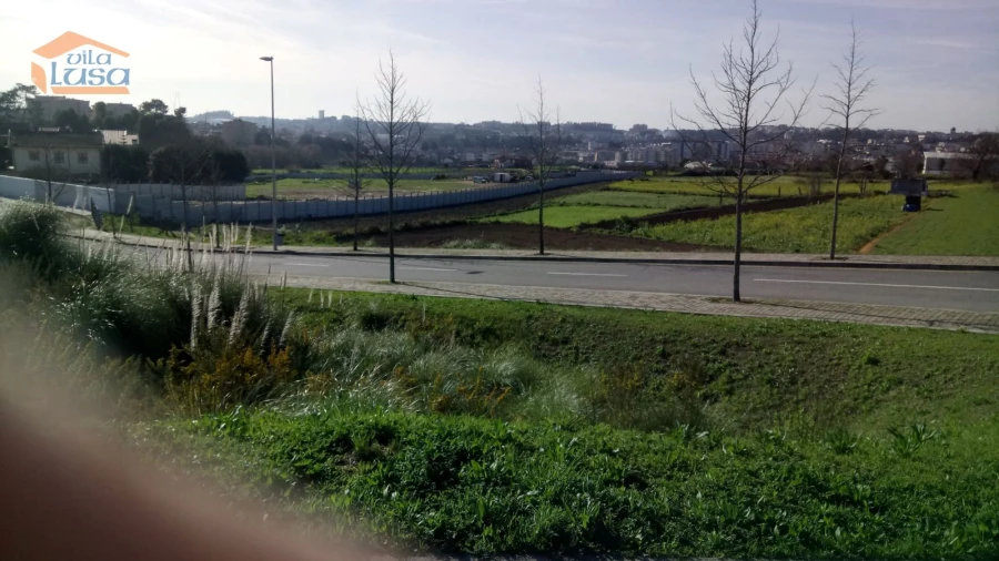 Terreno para Venda em Rio Tinto Foto 3