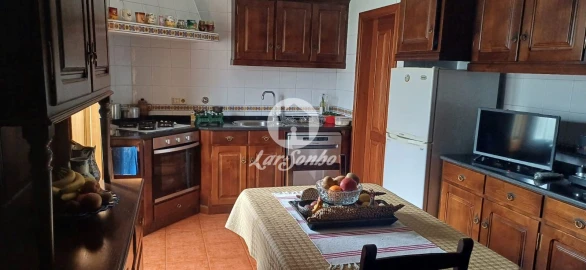 Quinta T2 para Venda em Carvalhosa