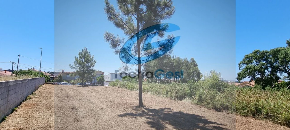 Terreno para Venda em Paramos Foto 4