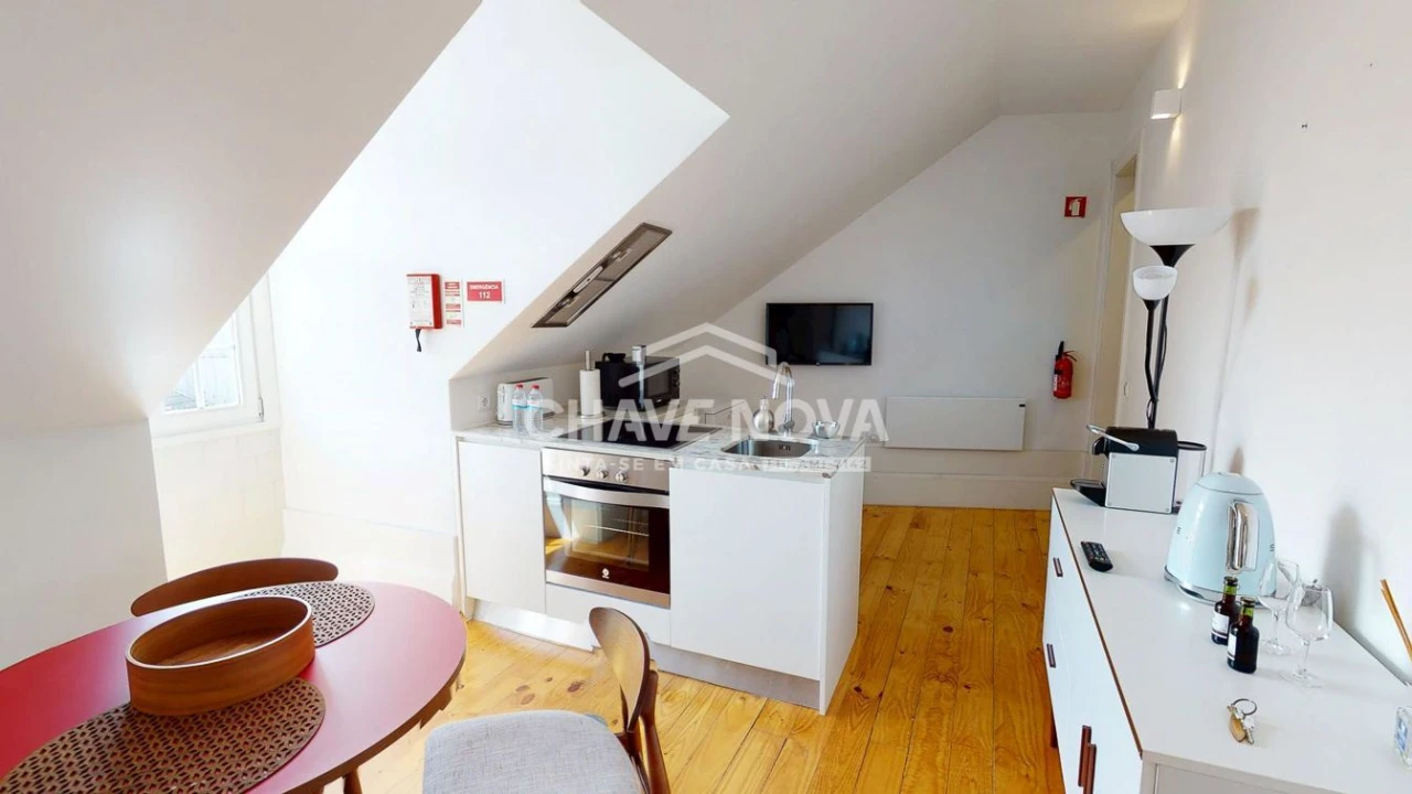 Apartamento T1 para Venda em Cedofeita, Santo Ildefonso, Sé, Miragaia, São Nicolau e Vitória Foto 2