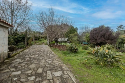 Moradia T5 para Venda em Santa Comba