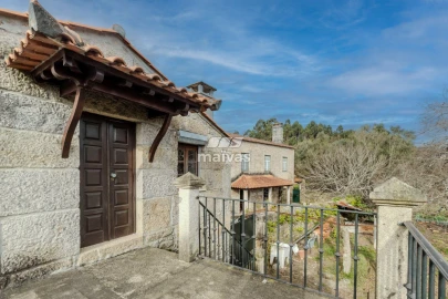 Moradia T5 para Venda em Santa Comba