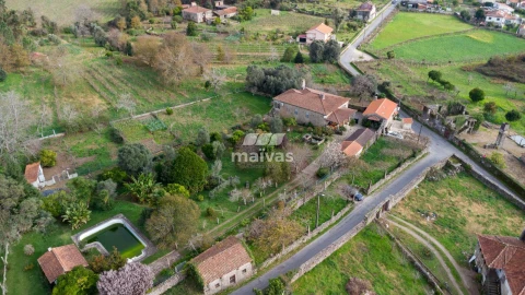 Moradia T5 para Venda em Santa Comba