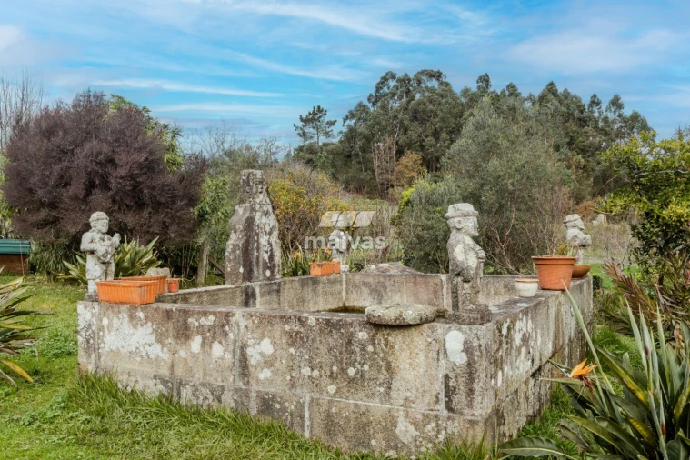 Moradia T5 para Venda em Santa Comba Foto 6