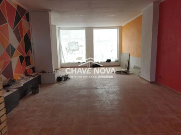 Loja para Venda em Alto do Seixalinho, Santo André e Verderena